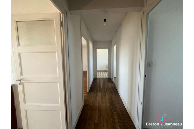 Appartement T3 - LAVAL - Centre ville Rive Gauche