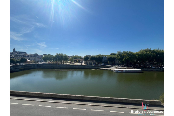 Appartement T3 - LAVAL - Centre ville Rive Gauche