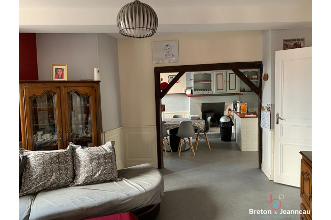 Maison Mayenne 6 pièce(s) 160 m2