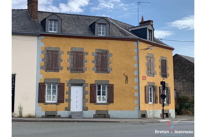 Maison Mayenne 6 pièce(s) 160 m2