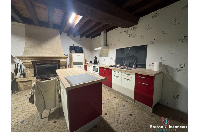 Axe Laval Chateau Gontier en campagne