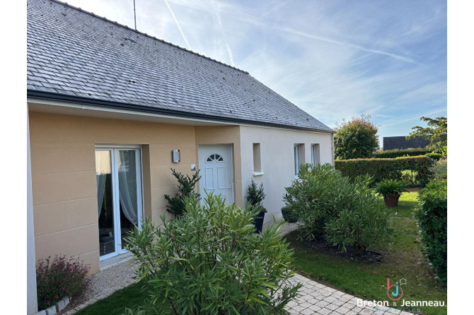 Maison Chateau Gontier Sur Mayenne 5 pièce(s) 103 m2