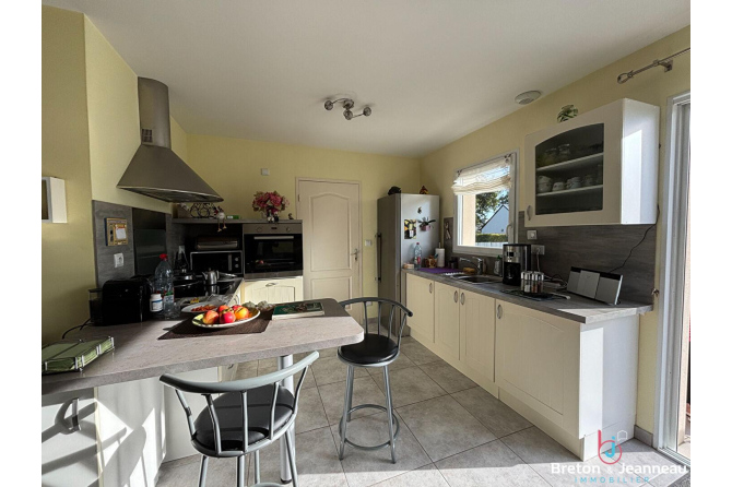 Maison Chateau Gontier Sur Mayenne 5 pièce(s) 103 m2