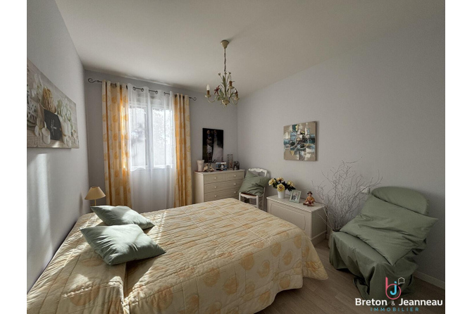 Maison Chateau Gontier Sur Mayenne 5 pièce(s) 103 m2