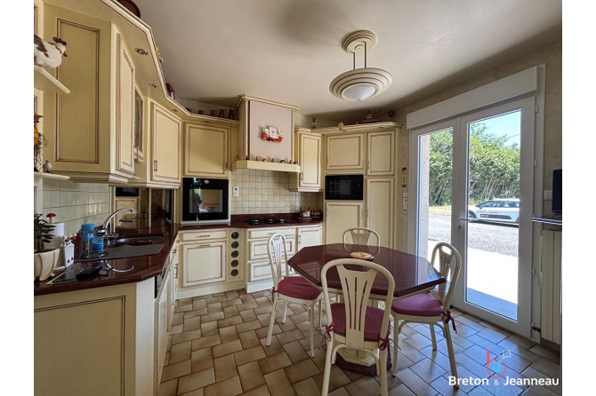Maison Craon 6 pièce(s) 157 m2