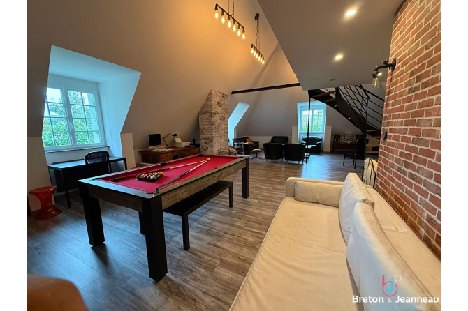 Propriété d'exception sur 1 ha 30 à L'Huisserie