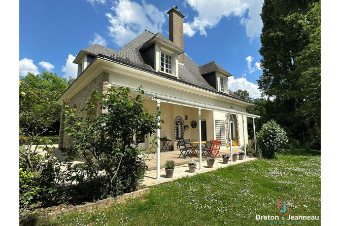 Propriété d'exception sur 1 ha 30 à L'Huisserie