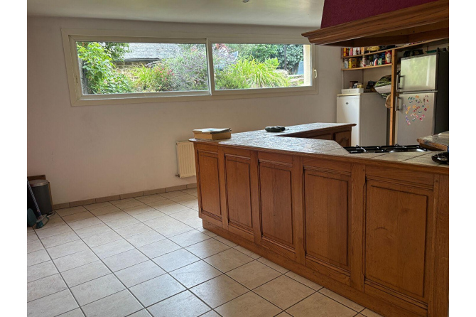 Maison de ville à AMBRIERES-LES-VALLEES