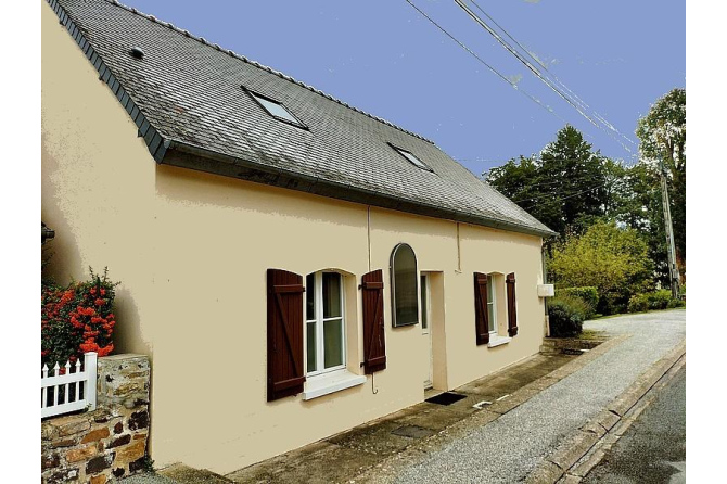 Maison à Siante Suzanne et CHammes
