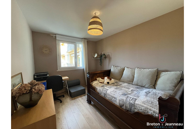 Appartement T5 Meublé - Laval - Rive droite