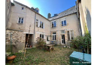 Maison centre de Laval