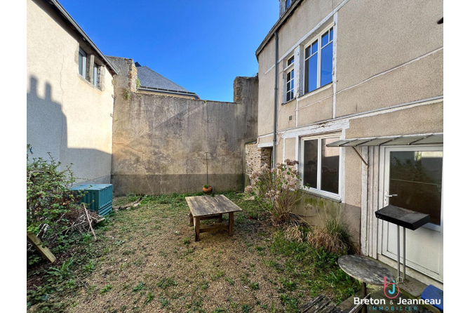 Maison centre de Laval