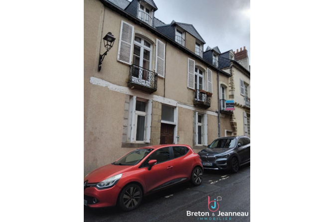 Maison centre de Laval