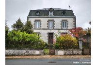 Maison de Maître au coeur de Villaines-la-Juhel