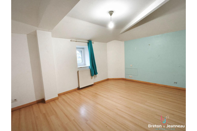 Maison de Maître au coeur de Villaines-la-Juhel