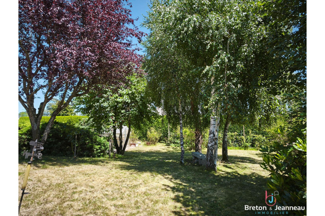 Maisonà Javron les Chapelles