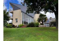 Maison d'architecte à l'Huisserie