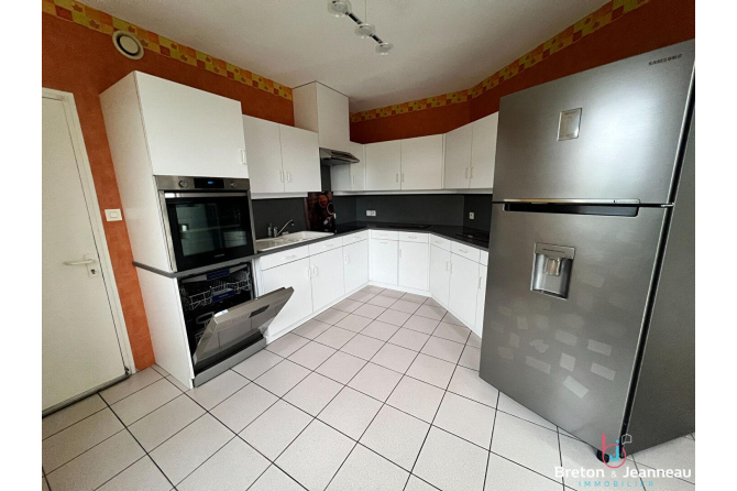 Maison d'architecte à l'Huisserie