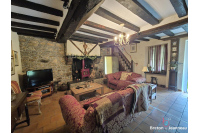 Maison de Campagne entre Bais et Mayenne