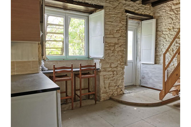 Ensemble Immobilier à Bais