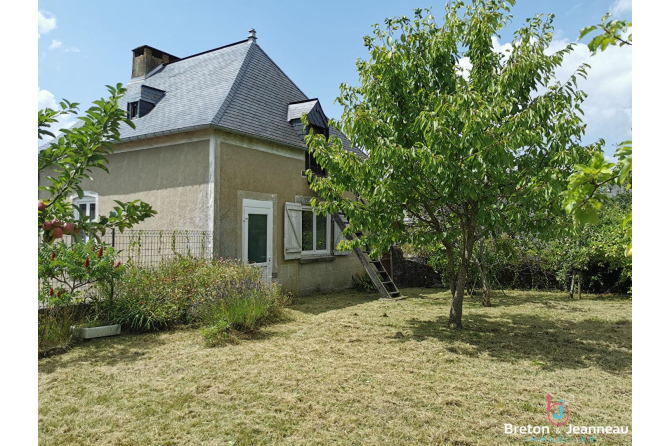 Ensemble Immobilier à Bais