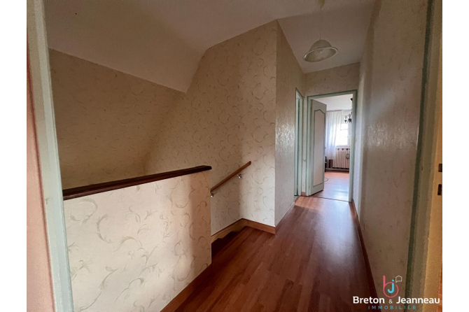 LE GENEST SAINT ISLE EN IMPASSE