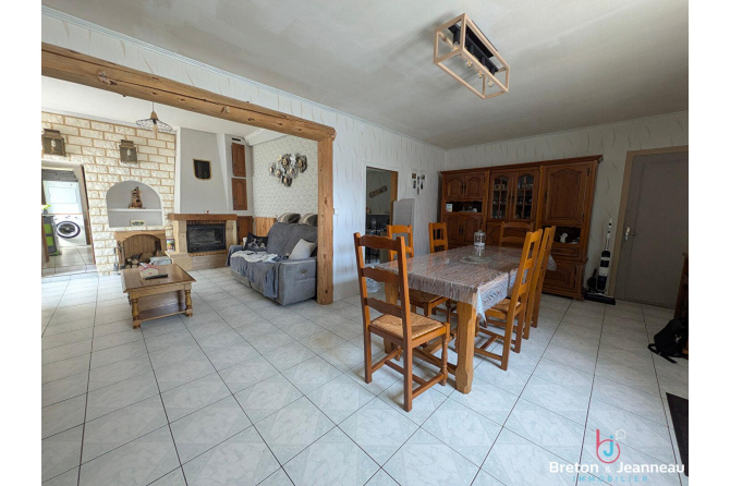 Maison à quelques kilomètres d'Evron