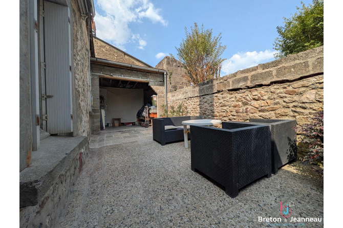 Maison à quelques kilomètres d'Evron