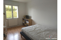 PAVILLON F3 à EVRON