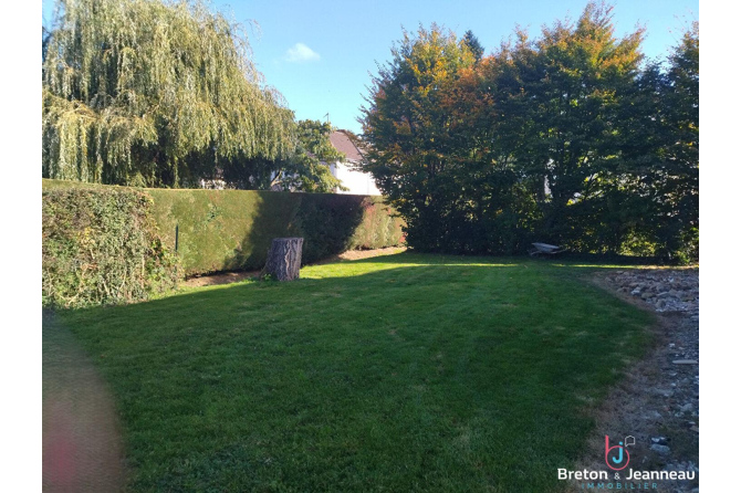 PAVILLON F3 à EVRON