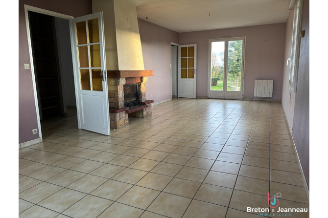 Pavillon en campagne - 15 Kms de Mayenne