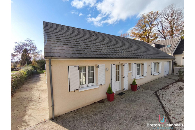 Maison de plain-pied à Villaines la Juhel