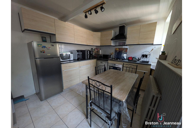 Maison à quelques kilomètres d'Evron