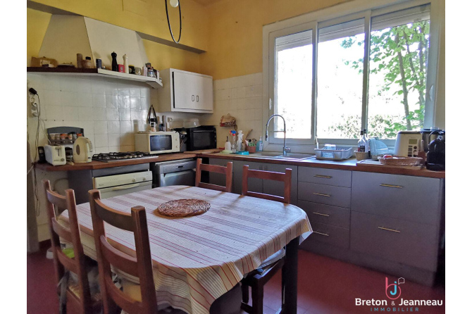 Propriété équestre sur 4 ha à Vimartin-sur-Orthe