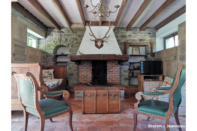 Propriété équestre sur 4 ha à Vimartin-sur-Orthe