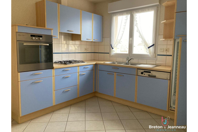 Maison de plain-pied total à Laval