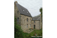Ancien prieuré avec maison annexe secteur Bais