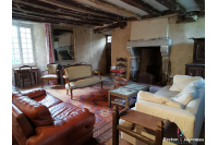 Ancien prieuré avec maison annexe secteur Bais