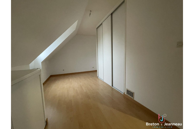 Maison familiale à Aigné