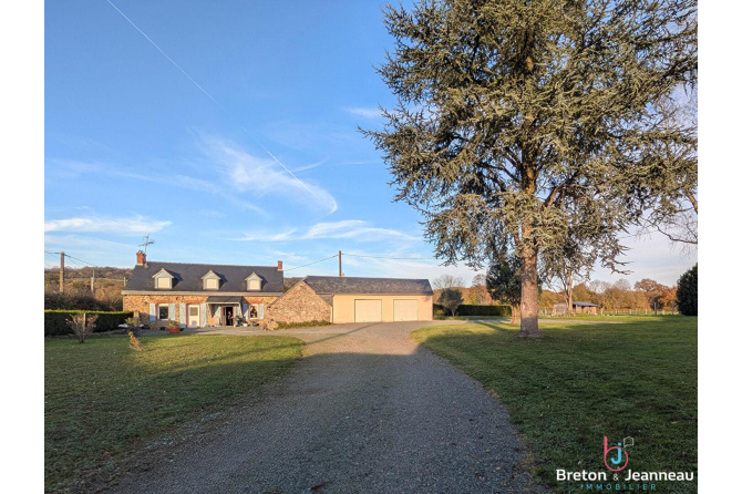 Maison Evron 5 pièce(s) 100 m2