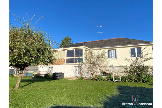 Maison à Fougères
