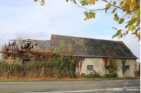 Bâtiments avec ancienne maison à Ernée