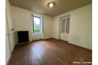 Maison en pierres à Loiron-Ruillé