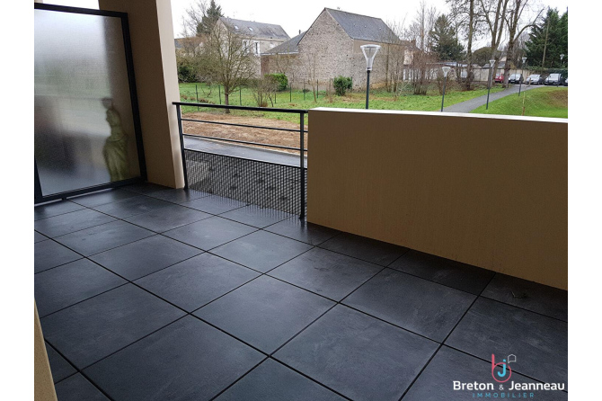 Appartement T2 dans résidence récente à Laval