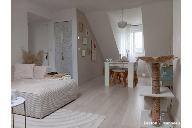 Appartement T2 - centre-ville de Laval