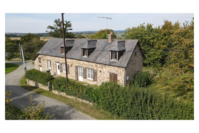 Maison proche deVillaines La Juhel 6 pièce(s) 122 m2