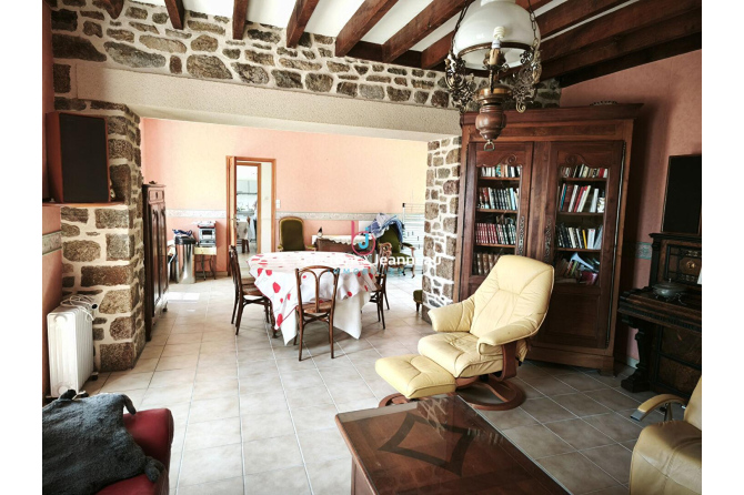 Maison proche deVillaines La Juhel 6 pièce(s) 122 m2