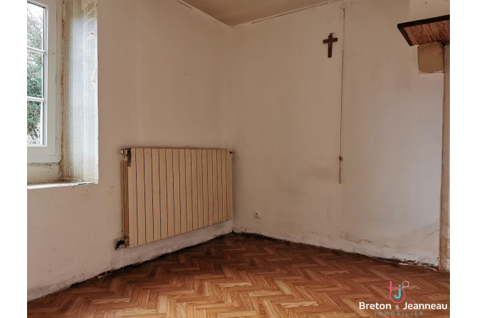 Maison à rénover secteur Bais