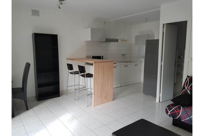 Studio meublé - Laval - Quartier Ferrié