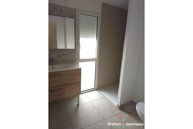 4-bedroom house in Mayenne